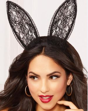 Orejas de Conejo en Encaje